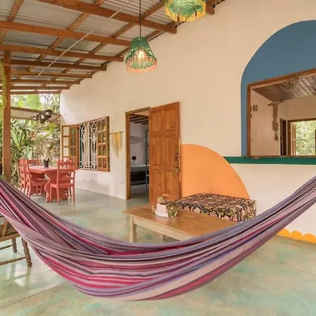 Casa Mazam Villa Puerto Viejo de Talamanca Exterior photo
